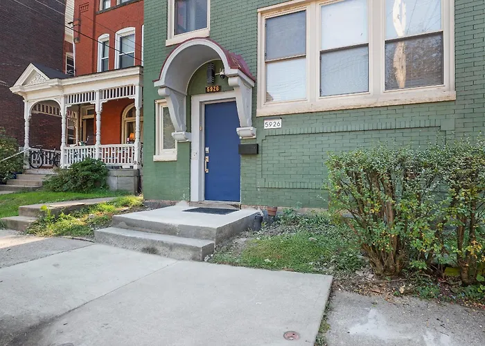 Shadyside 1b Cozy And Stylish Private Bedroom With Shared Bathroom Pittsburgh